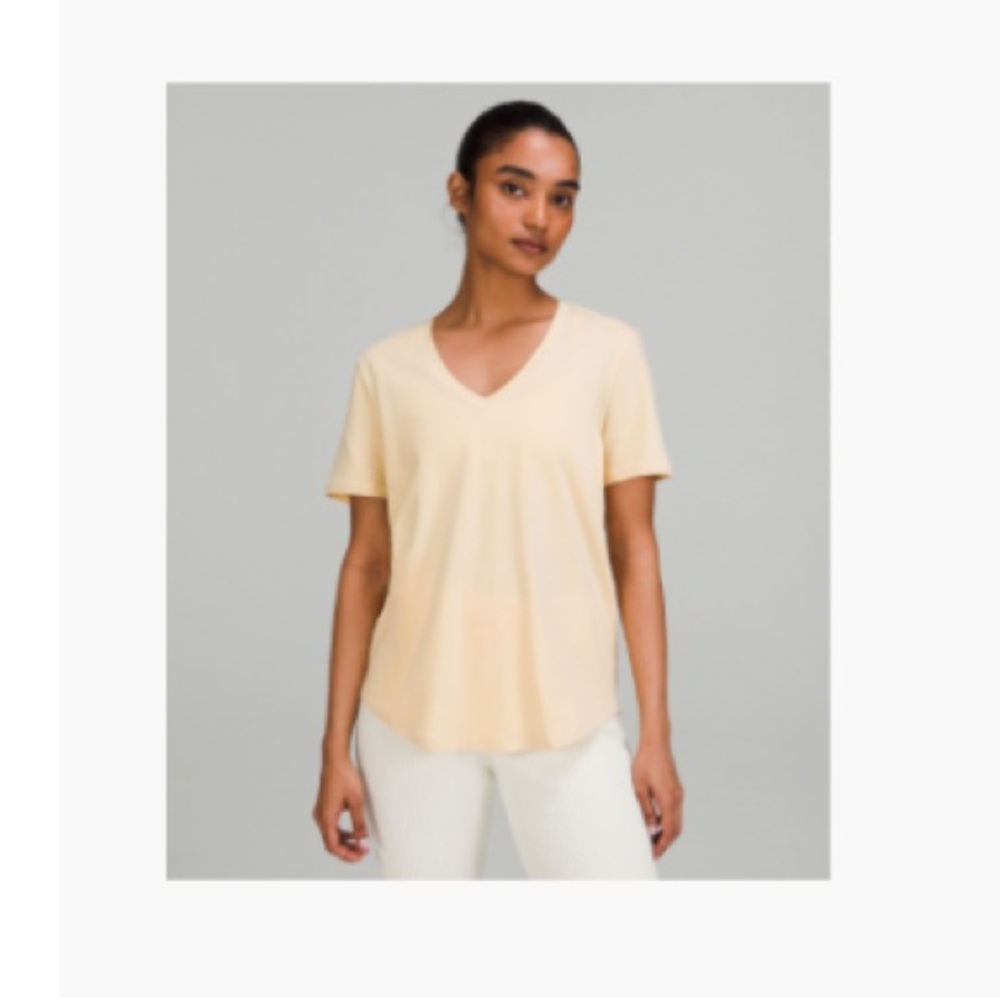 Lululemon Love V-Neck in Prosecco size 10